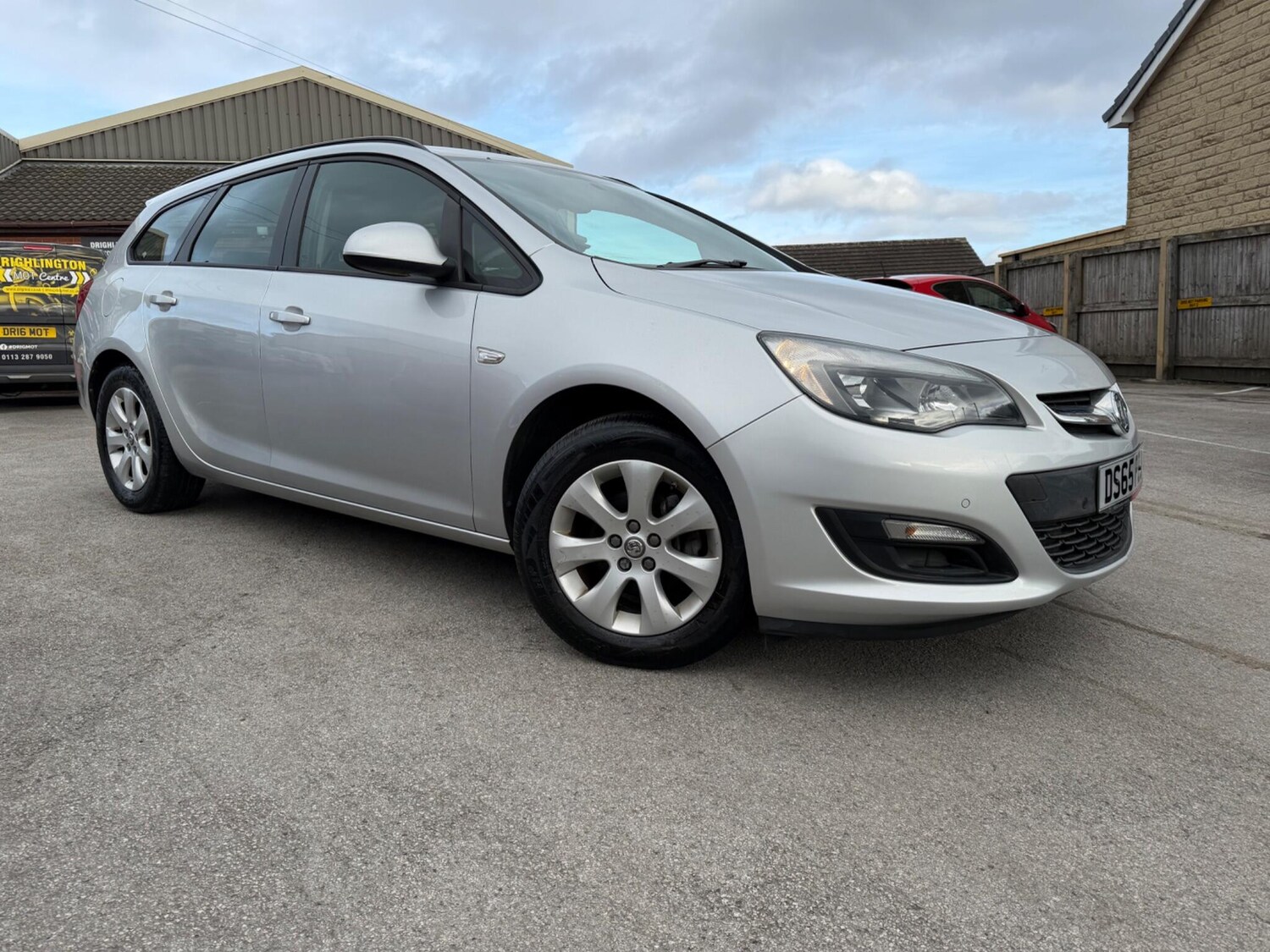 Used Vauxhall Astra 2015 for sale - 77802460: Photo 15
