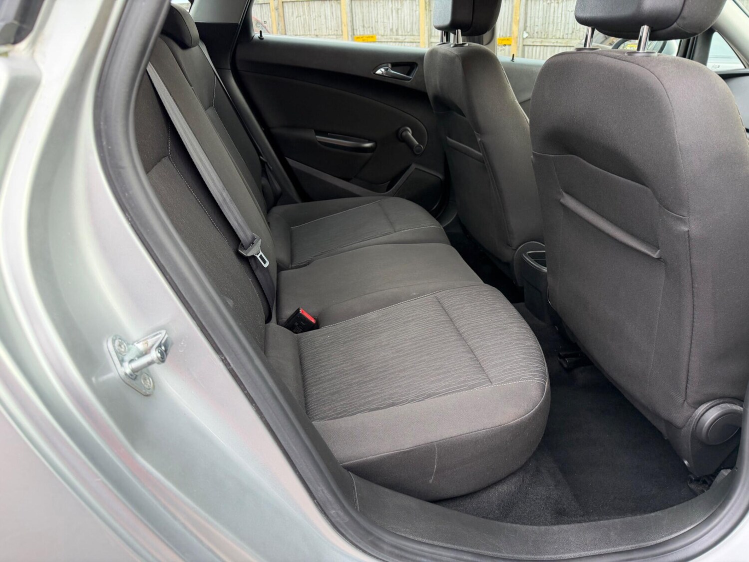 Used Vauxhall Astra 2015 for sale - 77802460: Photo 21