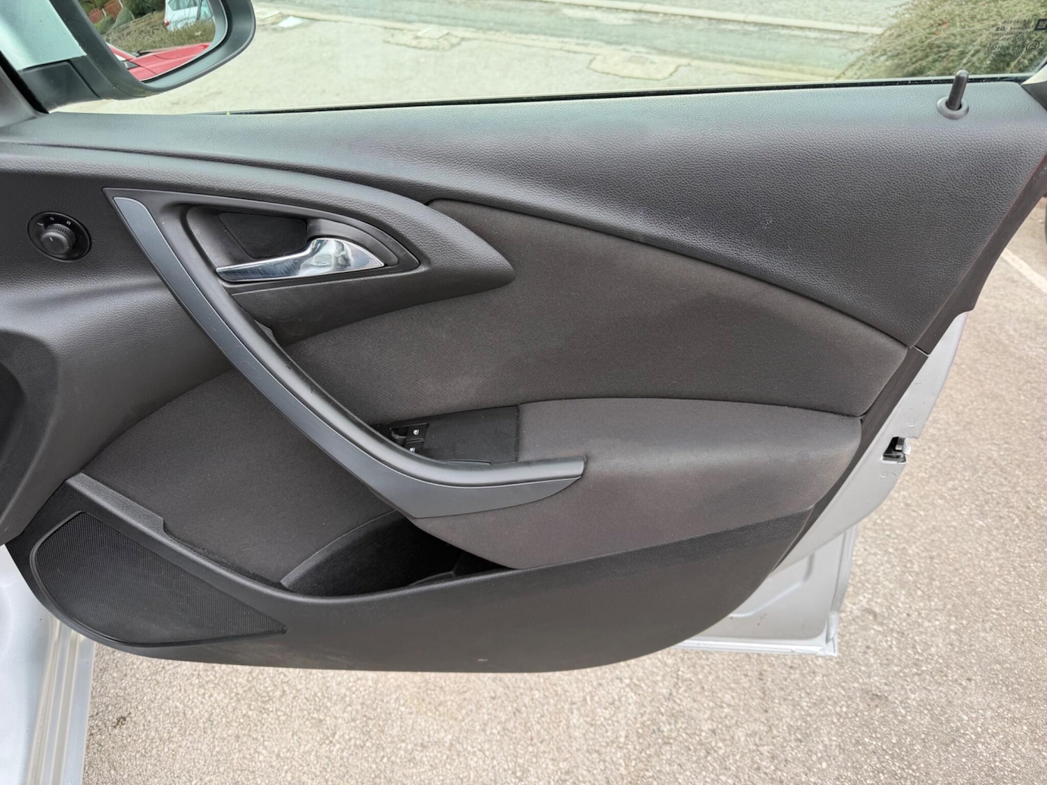 Used Vauxhall Astra 2015 for sale - 77802460: Photo 29