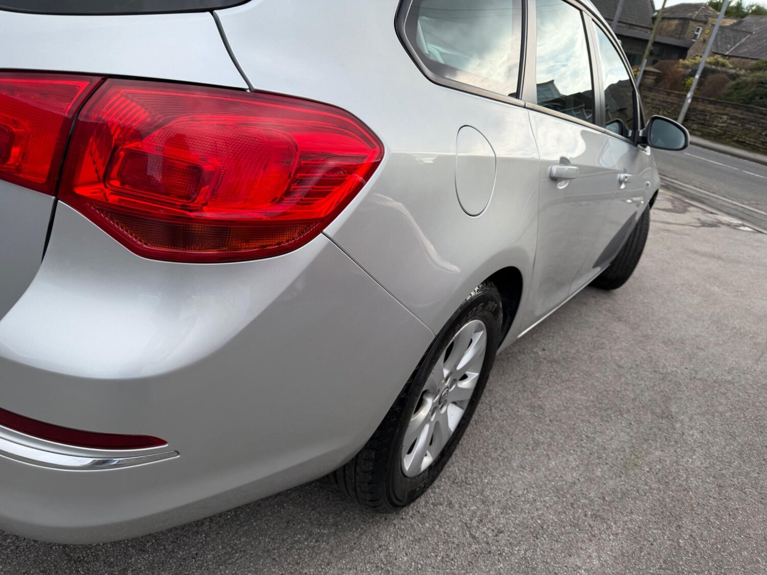 Used Vauxhall Astra 2015 for sale - 77802460: Photo 37