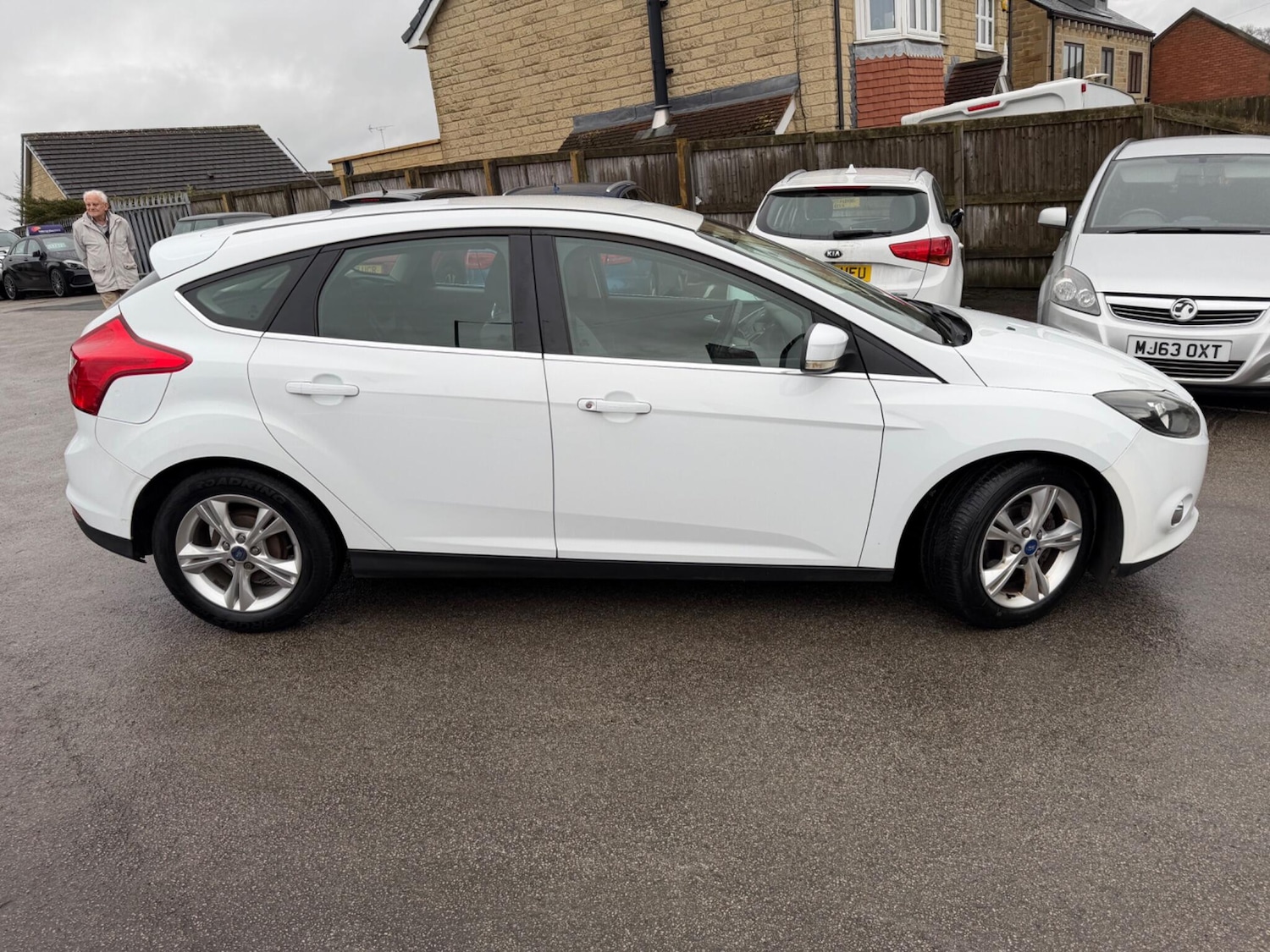 Used Ford Focus 2011 for sale - 77802448: Photo 13