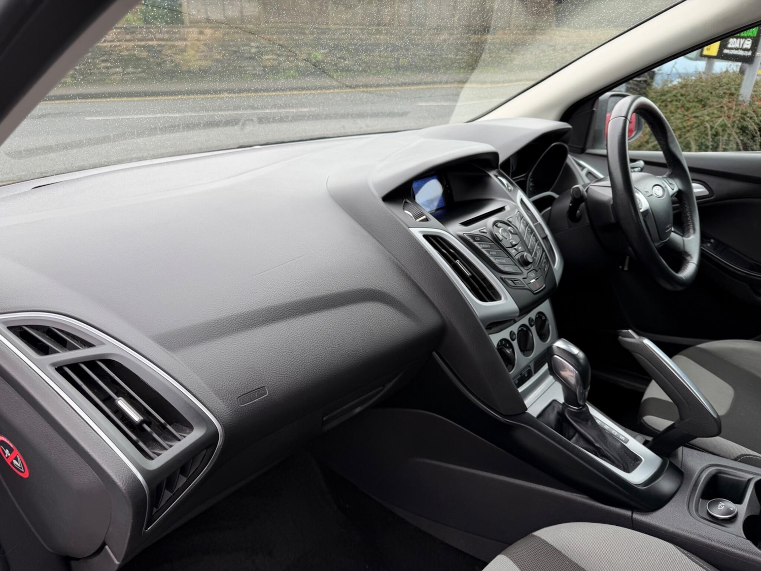 Used Ford Focus 2011 for sale - 77802448: Photo 18