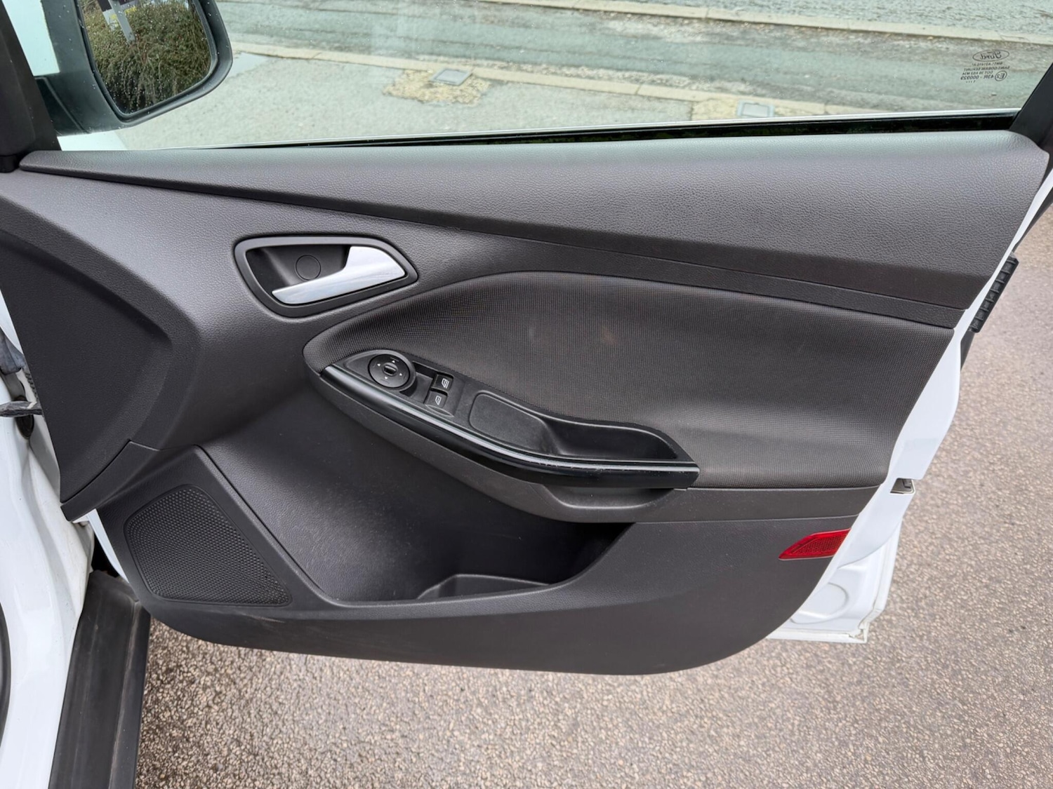 Used Ford Focus 2011 for sale - 77802448: Photo 30