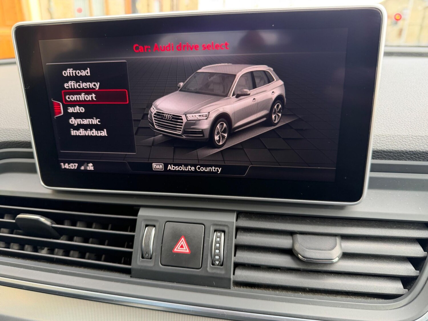 Used Audi Q5 2018 for sale - 77839818: Photo 32