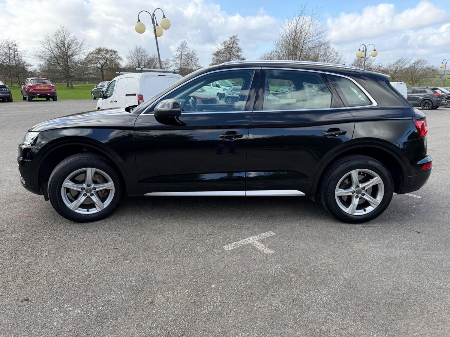 Used Audi Q5 2018 for sale - 77839818: Photo 8