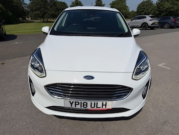 Used Ford Fiesta 2018 for sale - 79180870: Photo