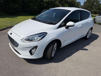 Used Ford Fiesta 2018 for sale - 79180870: Photo