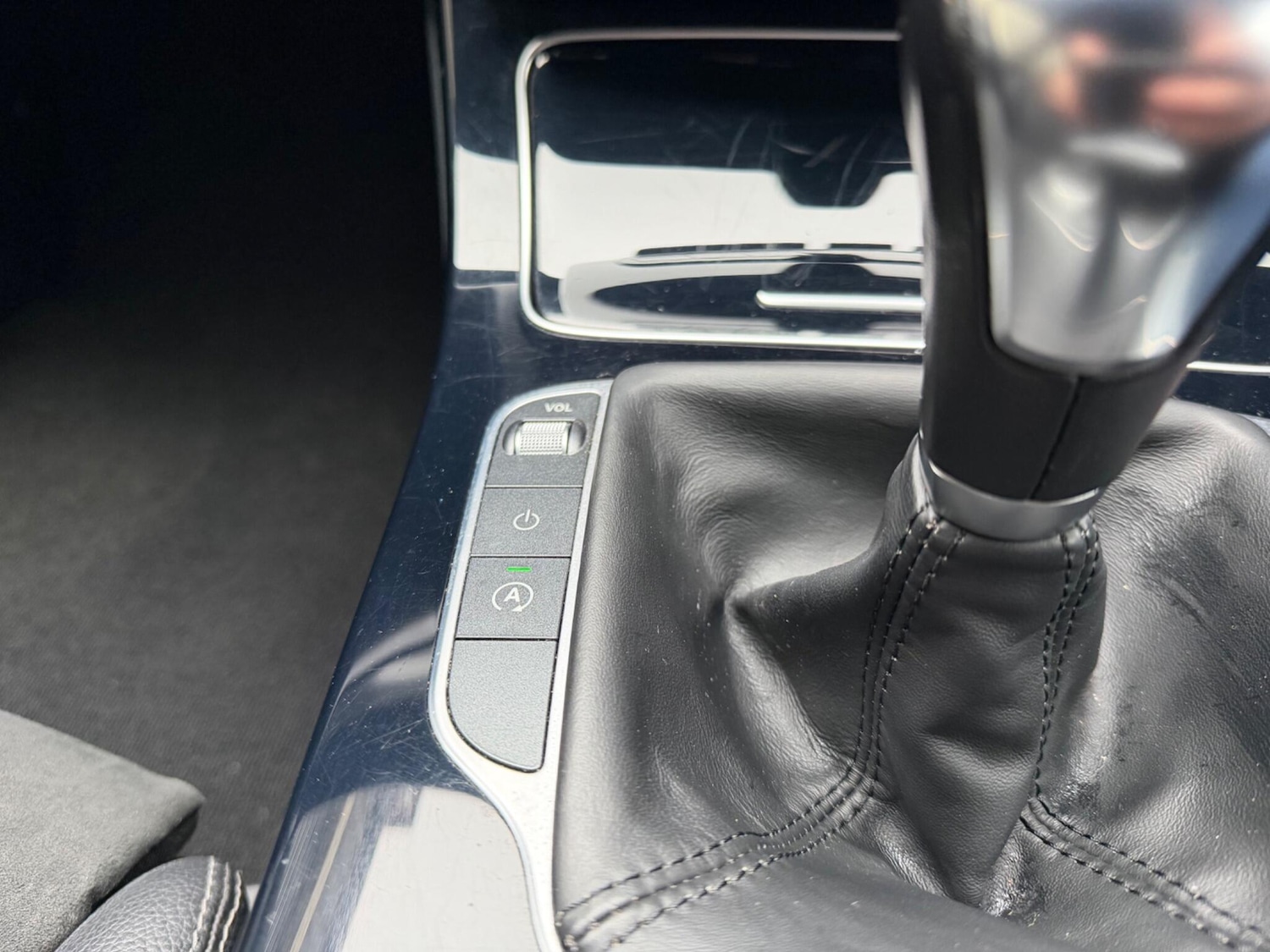 Used Mercedes-Benz C Class 2019 for sale - 77802462: Photo 23