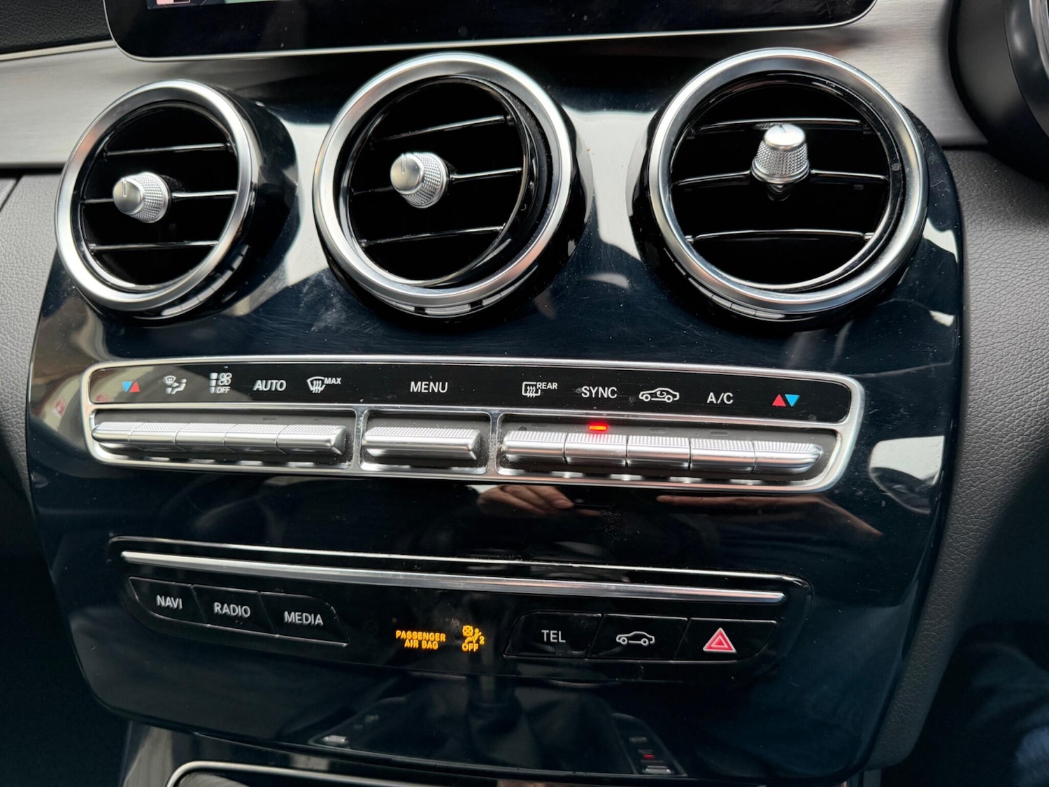 Used Mercedes-Benz C Class 2019 for sale - 77802462: Photo 40