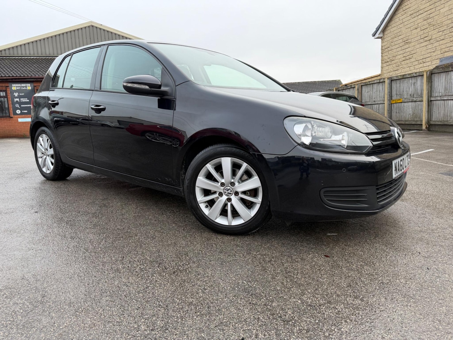 Used Volkswagen Golf 2010 for sale - 77808861: Photo 15