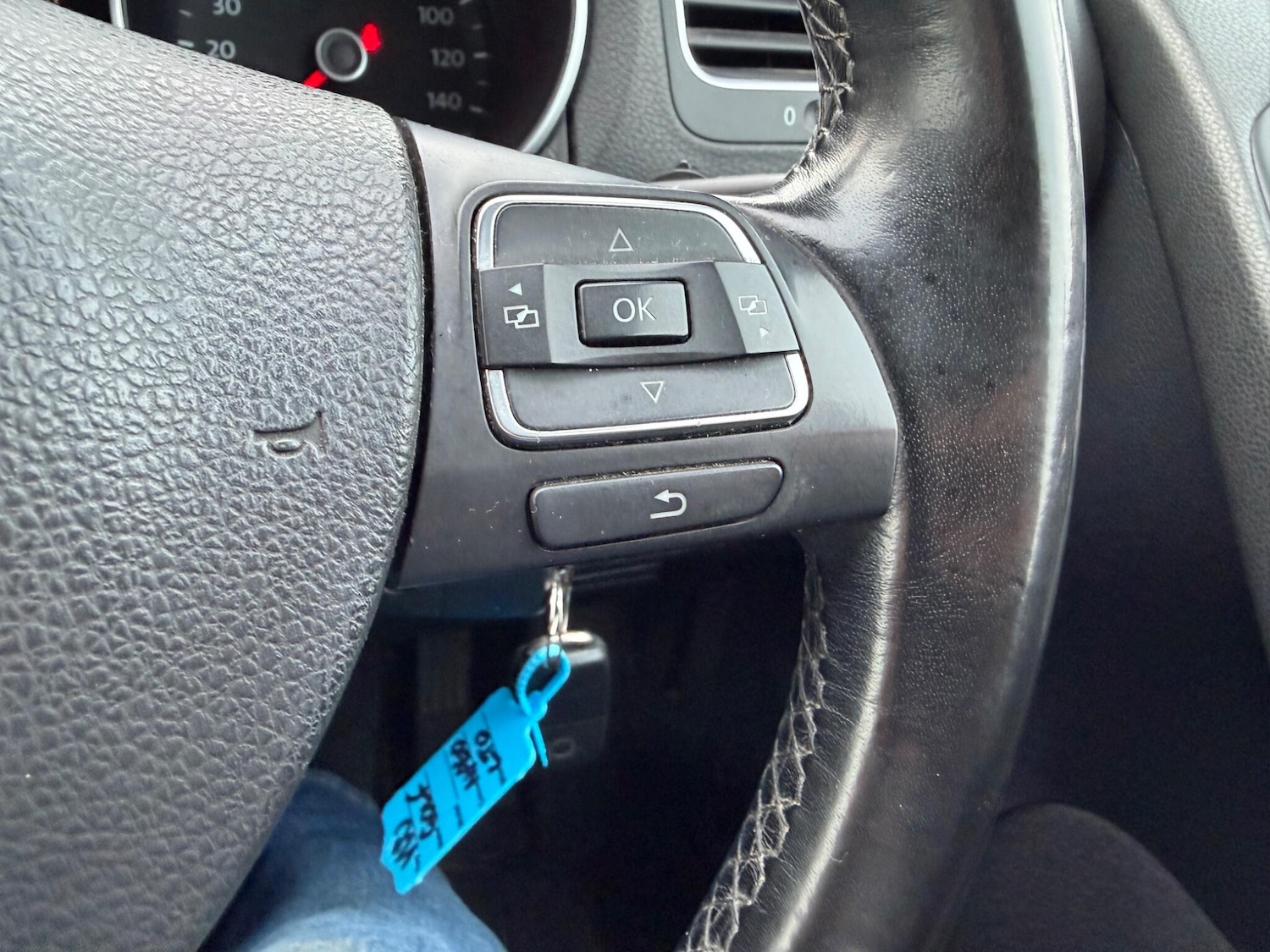 Used Volkswagen Golf 2010 for sale - 77808861: Photo 20