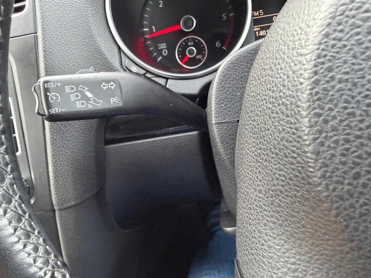 Used Volkswagen Golf 2010 for sale - 77808861: Photo 24