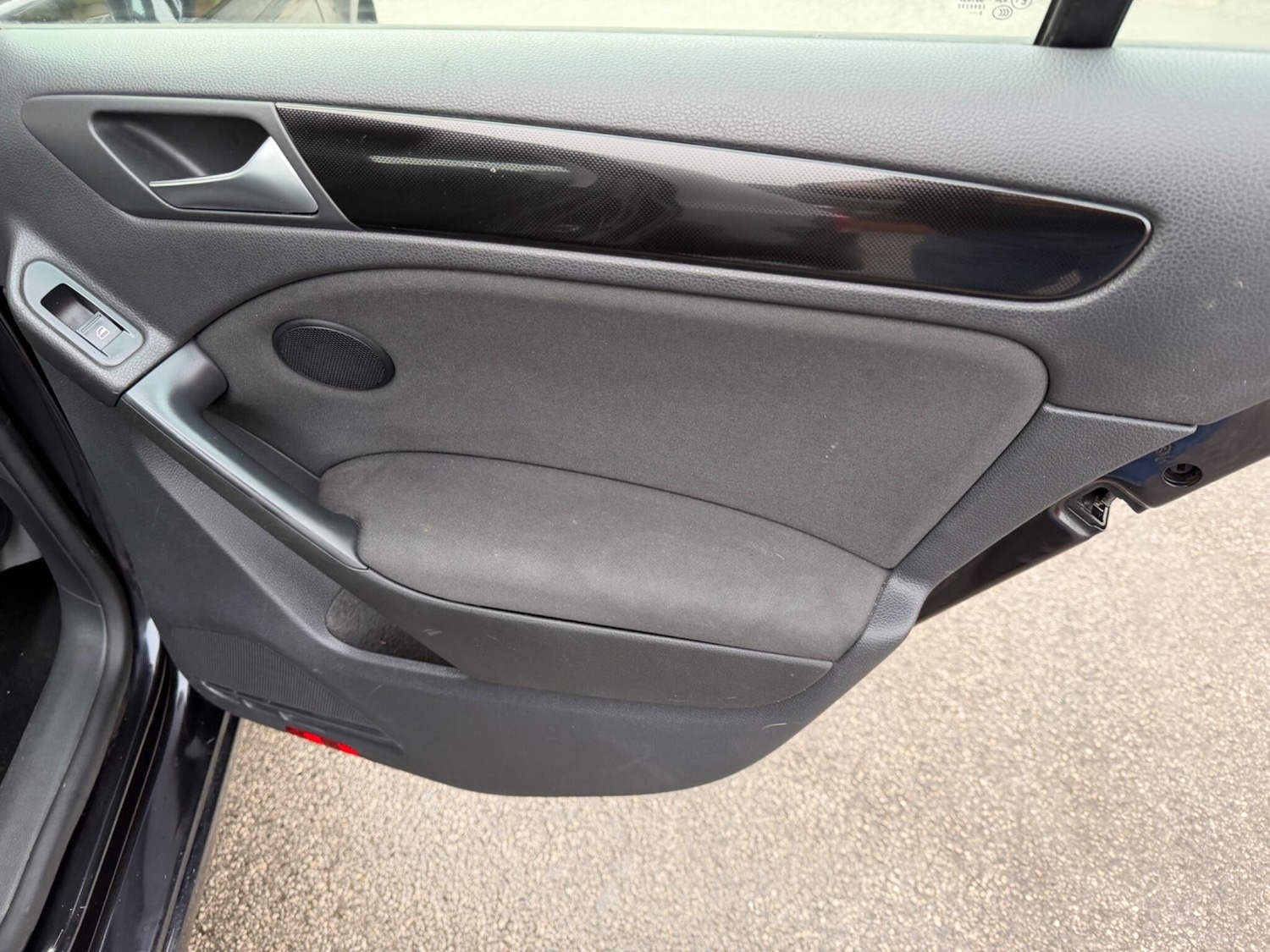 Used Volkswagen Golf 2010 for sale - 77808861: Photo 26