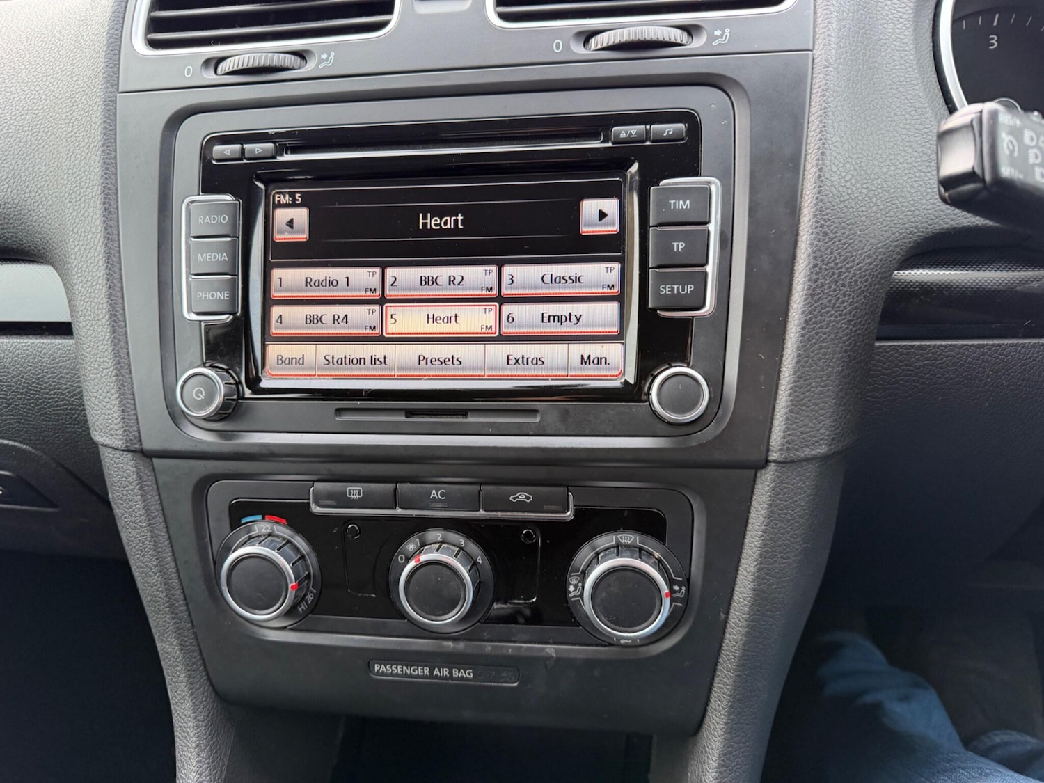 Used Volkswagen Golf 2010 for sale - 77808861: Photo 30