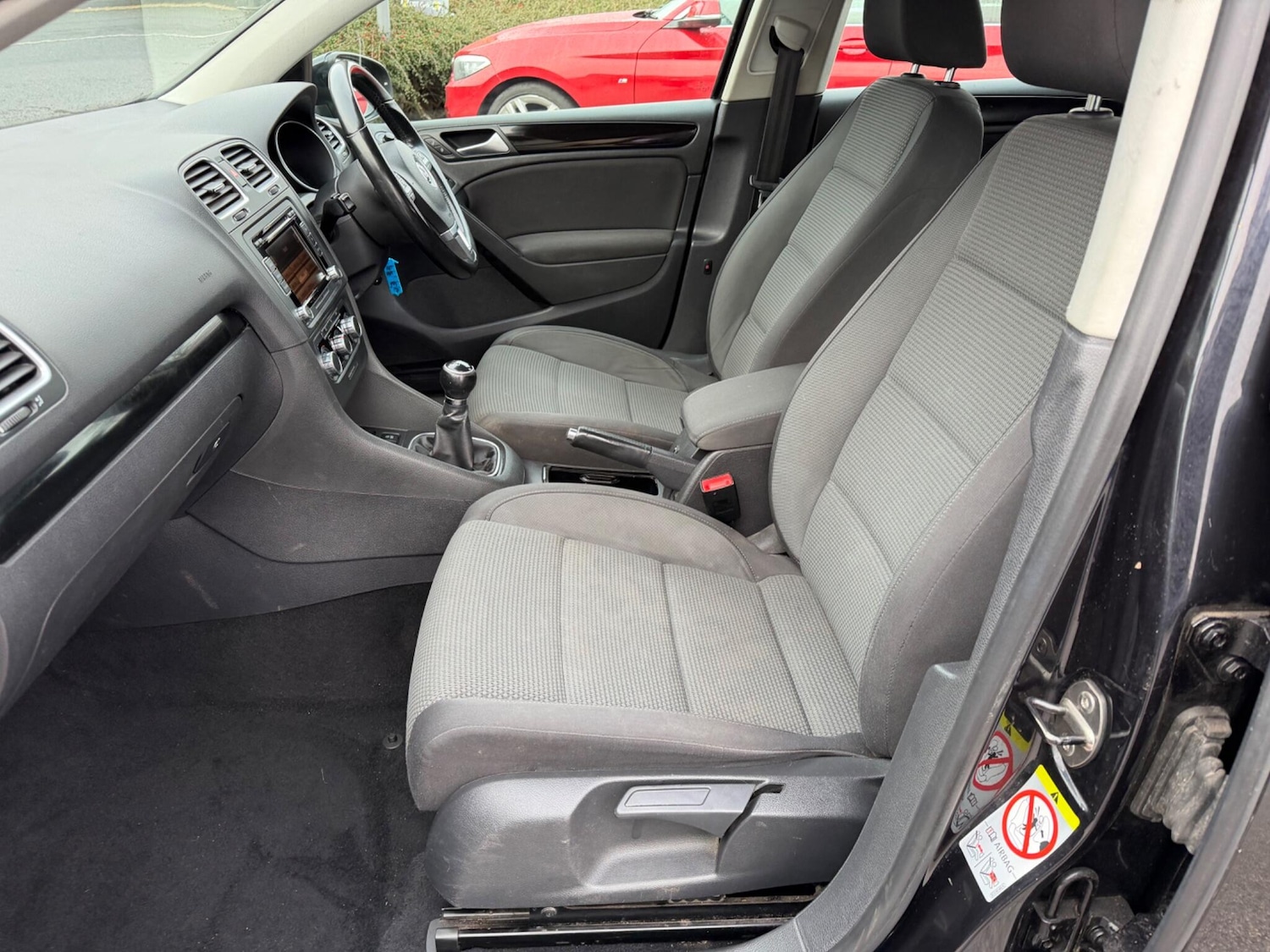 Used Volkswagen Golf 2010 for sale - 77808861: Photo 34