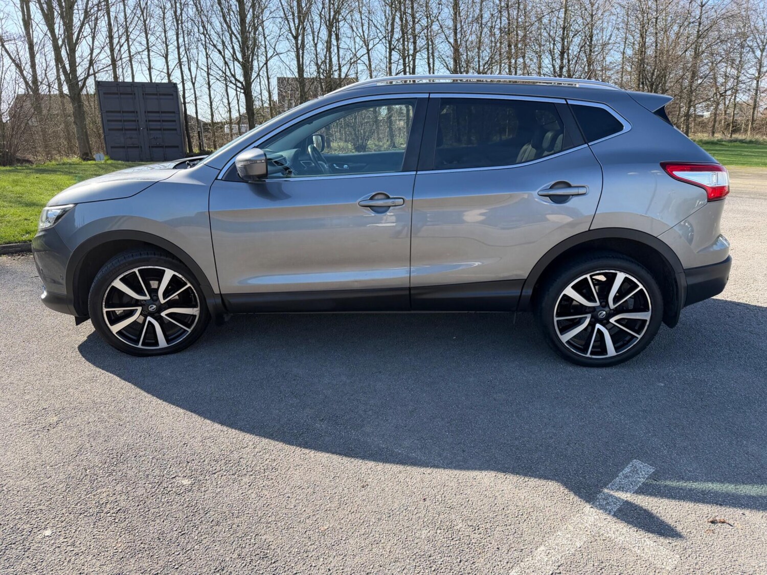 Used Nissan Qashqai 2016 for sale - 77939749: Photo 11