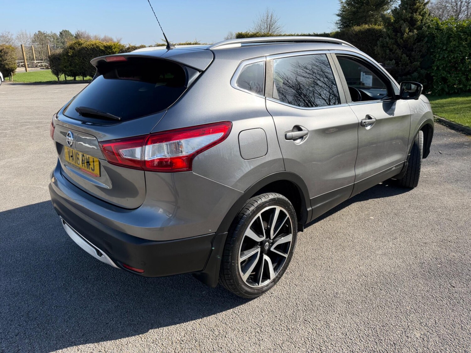 Used Nissan Qashqai 2016 for sale - 77939749: Photo 15