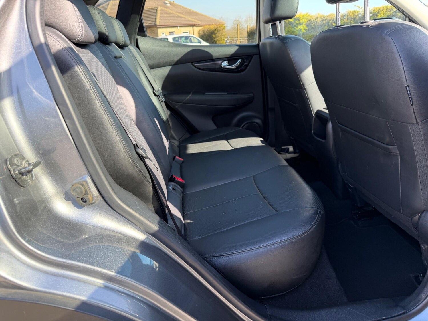 Used Nissan Qashqai 2016 for sale - 77939749: Photo 23