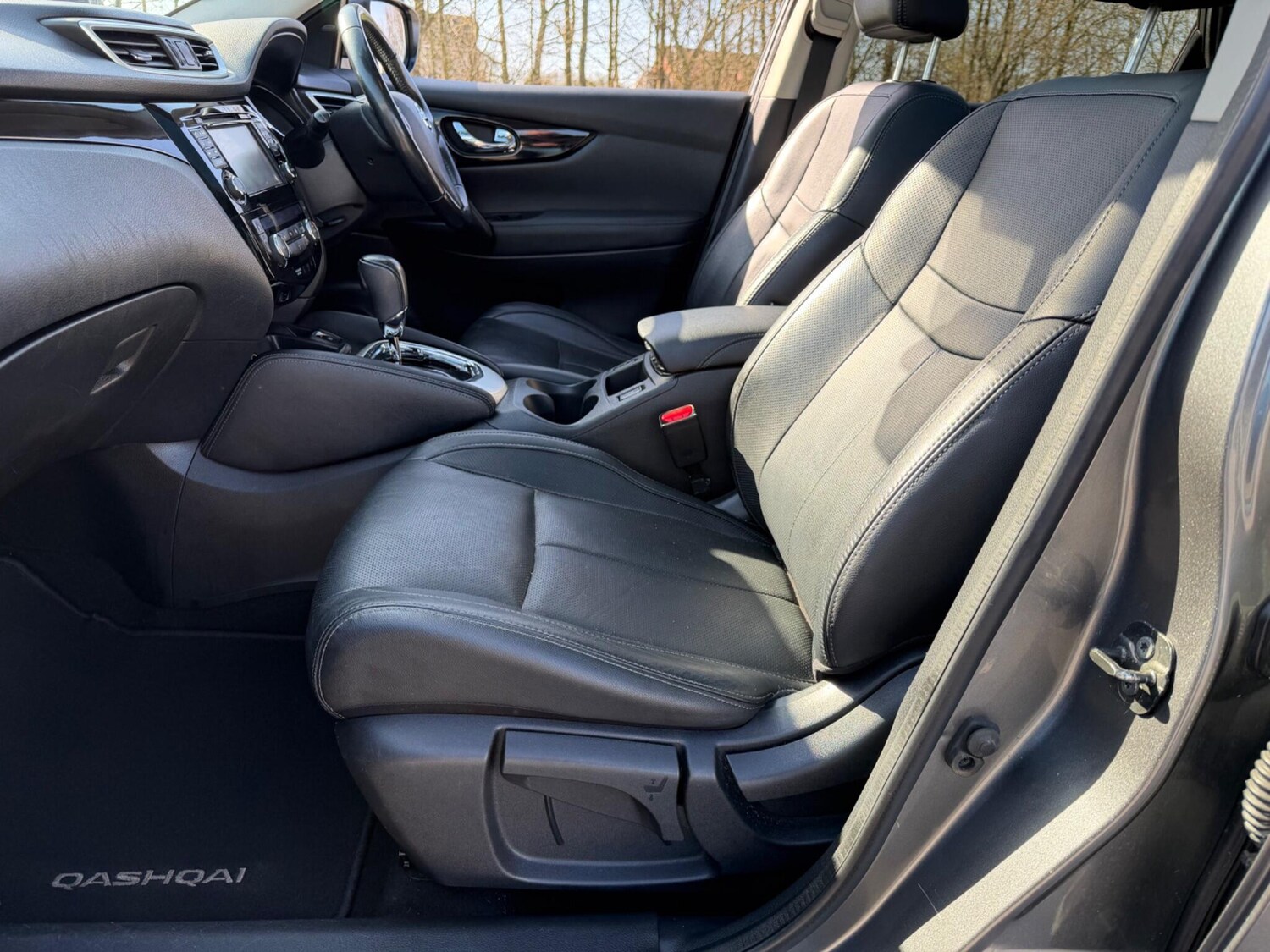 Used Nissan Qashqai 2016 for sale - 77939749: Photo 42