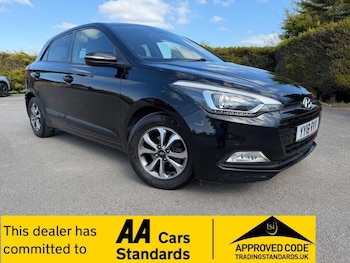 Used Hyundai i20 2018 for sale - 78416125: Photo
