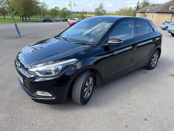 Used Hyundai i20 2018 for sale - 78416125: Photo