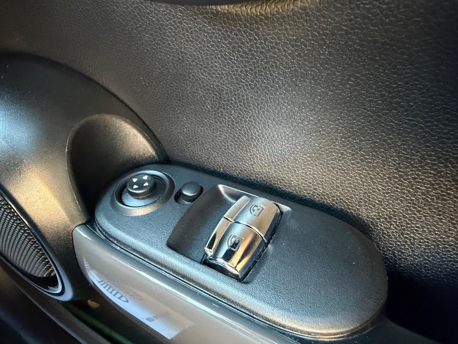 Used MINI Hatch 2020 for sale - 77802461: Photo 27