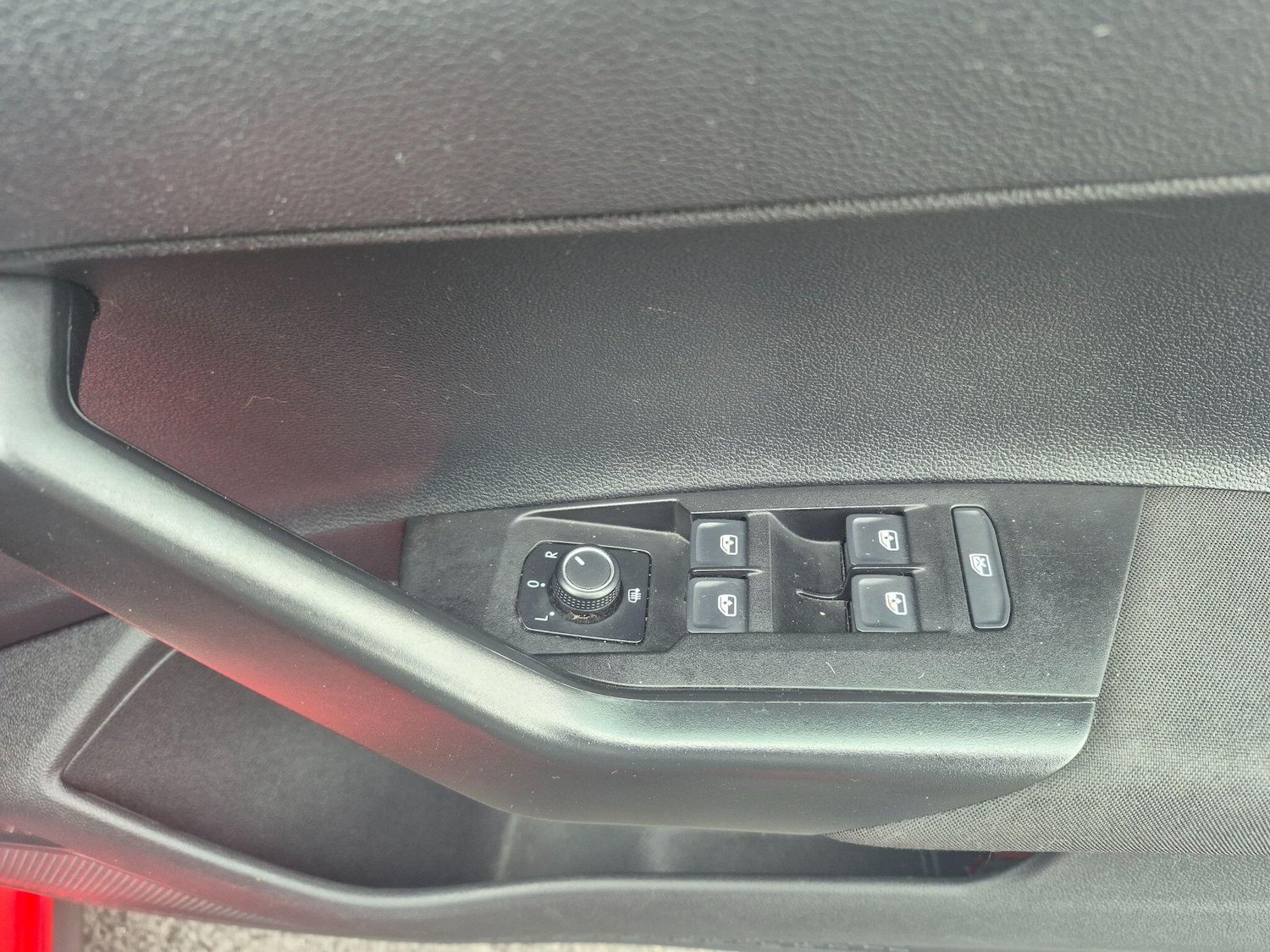 Used Volkswagen Polo for sale - 78100413: Photo 29