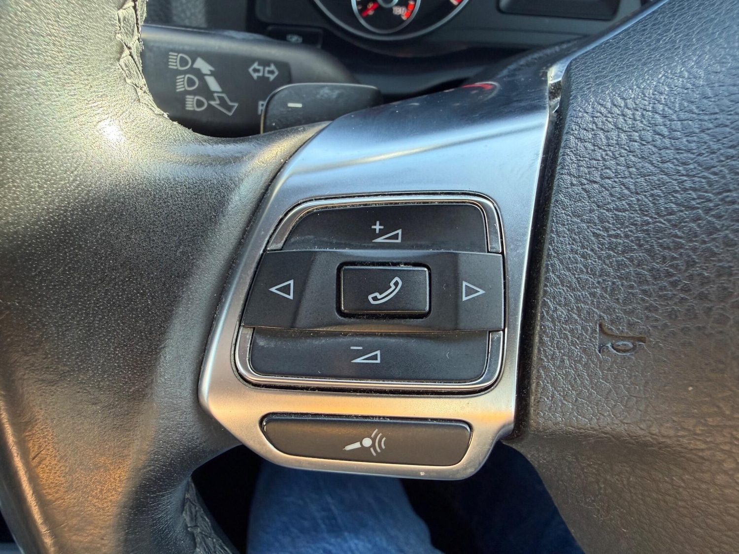 Used Volkswagen Scirocco 2010 for sale - 77802446: Photo 22