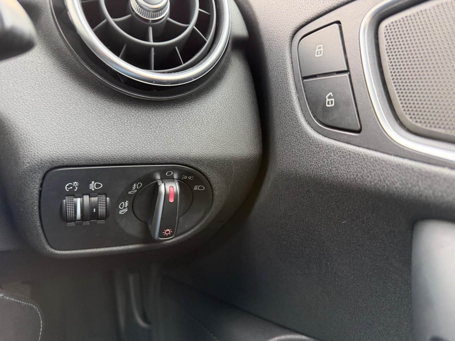 Used Audi A1 for sale - 77909478: Photo 27