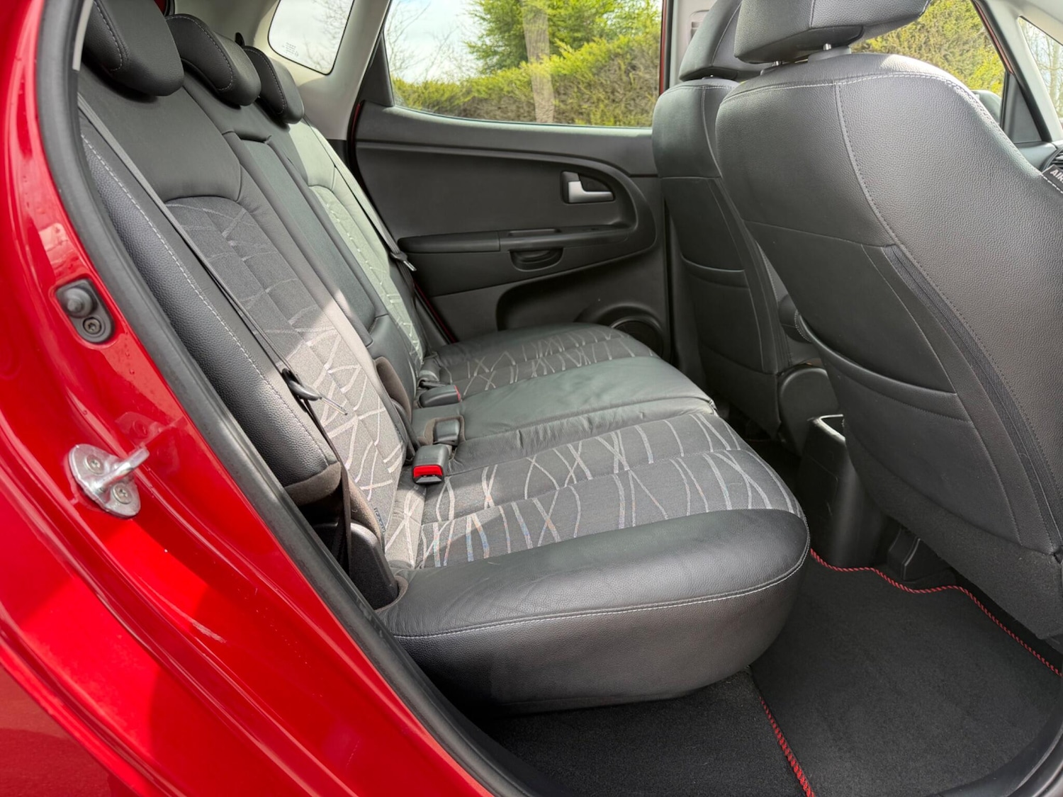 Used Kia Venga 2013 for sale - 78127646: Photo 21