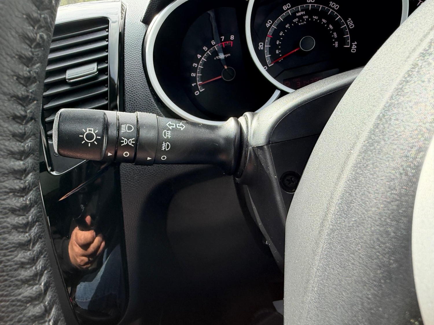 Used Kia Venga 2013 for sale - 78127646: Photo 25