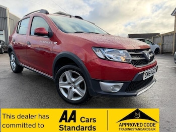 Used Dacia Sandero Stepway 2015 for sale - 78301159: Photo