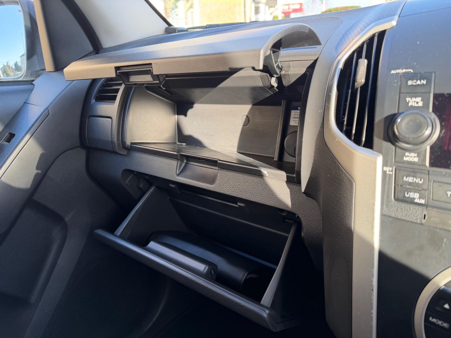 Used Isuzu D-Max 2013 for sale - 77802450: Photo 54