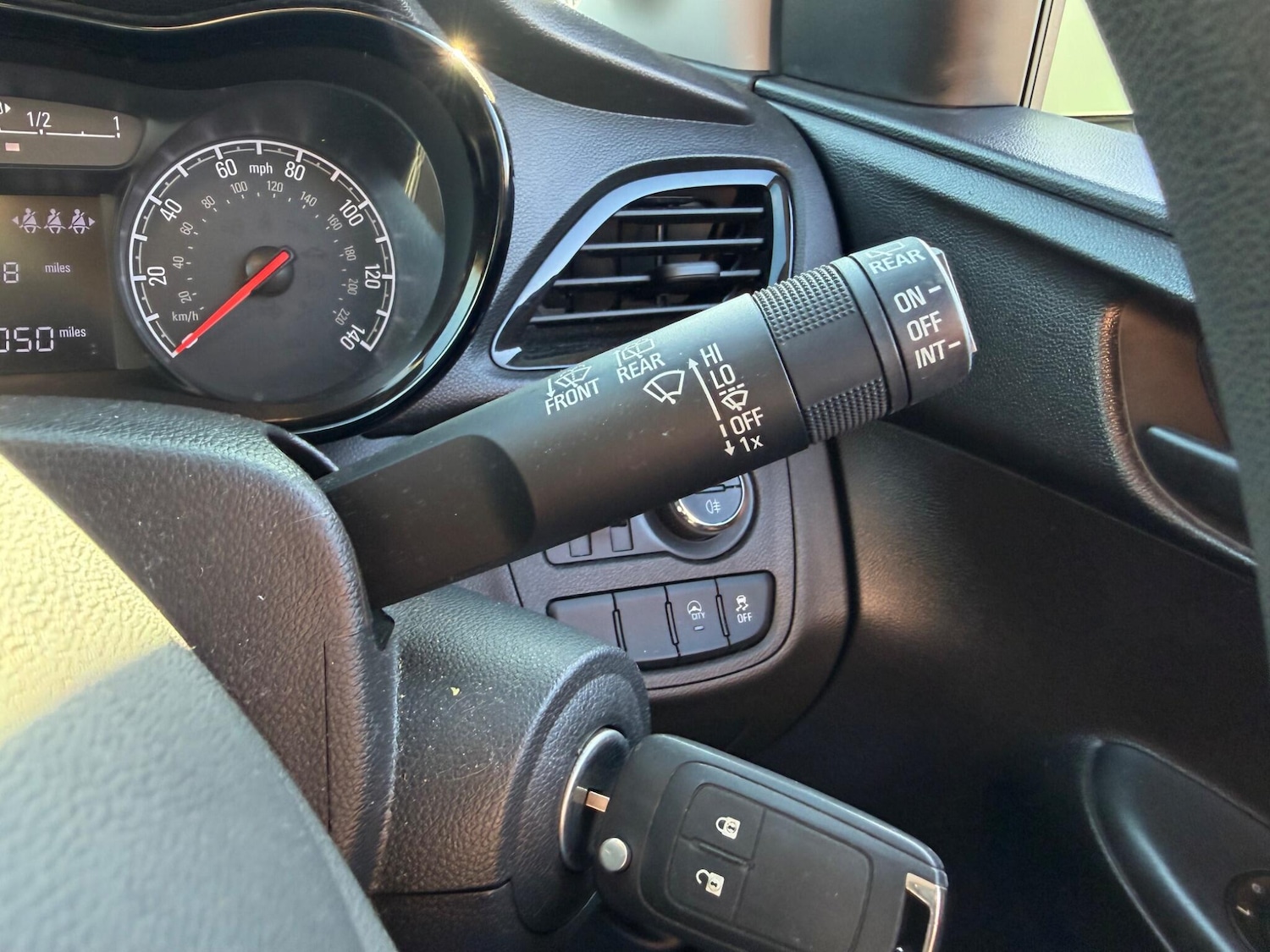 Used Vauxhall Viva 2017 for sale - 77802447: Photo 27