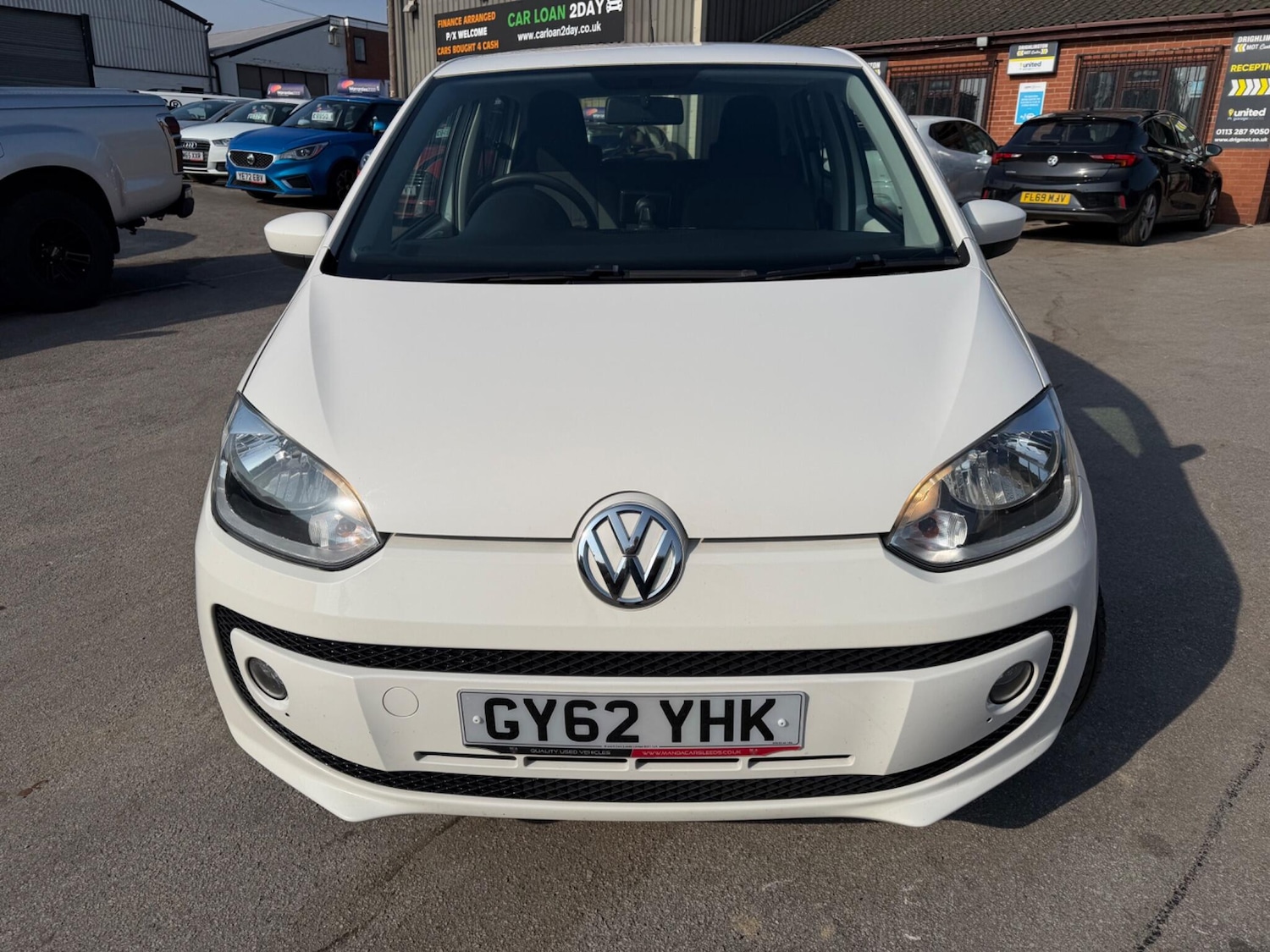 Used Volkswagen up! 2012 for sale - 77978353: Photo 2