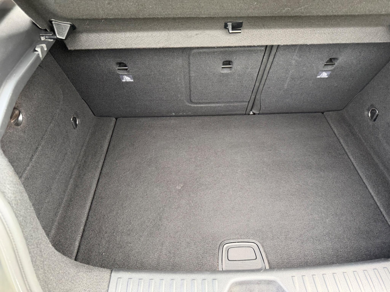 Used Mercedes-Benz A-Class 2017 for sale - 77802444: Photo 39