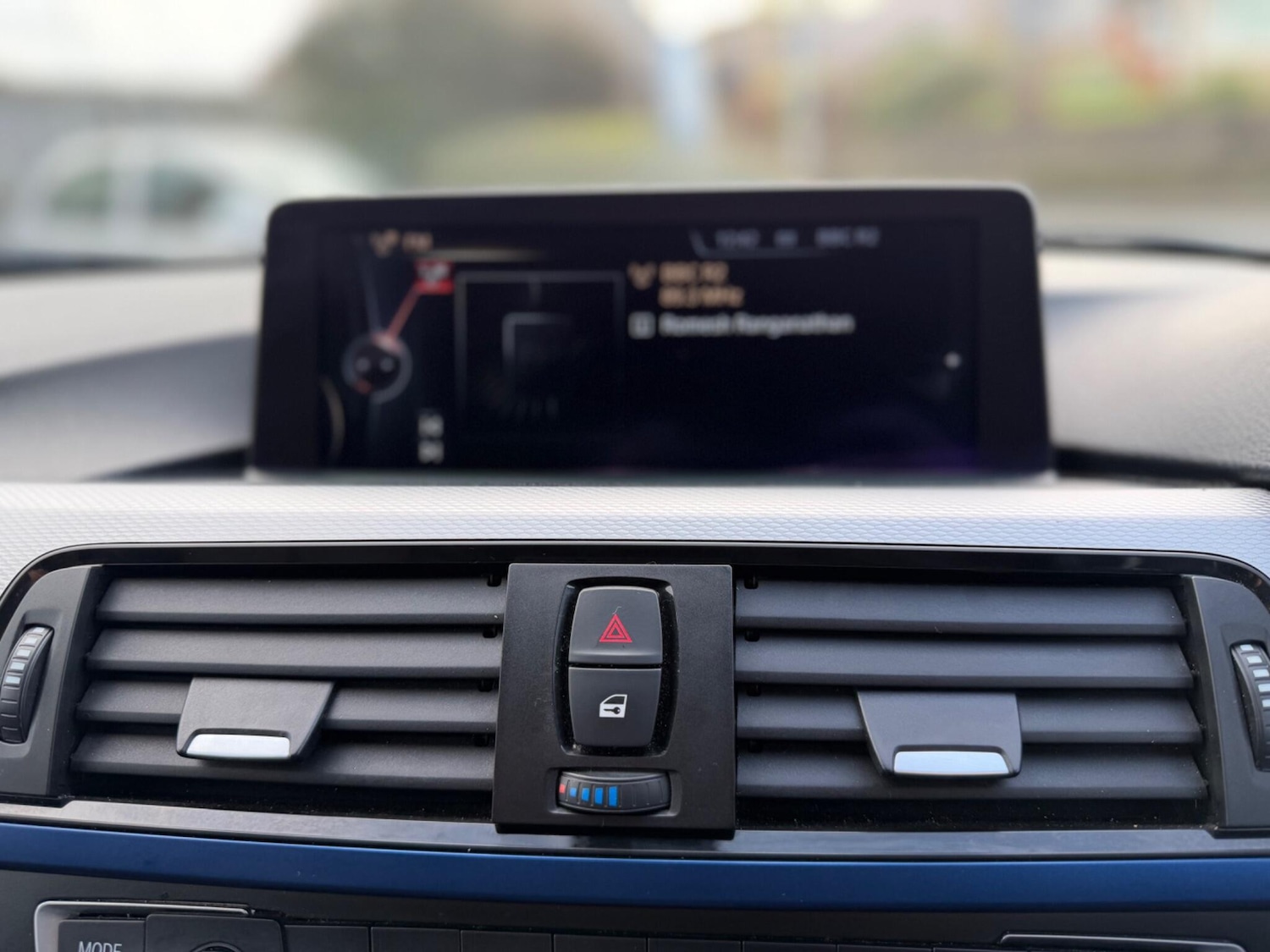 Used BMW 3 Series 2014 for sale - 77802459: Photo 33