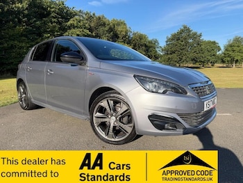 Used Peugeot 308 2017 for sale - 79601938: Photo