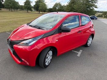 Used Toyota AYGO 2016 for sale - 79589762: Photo