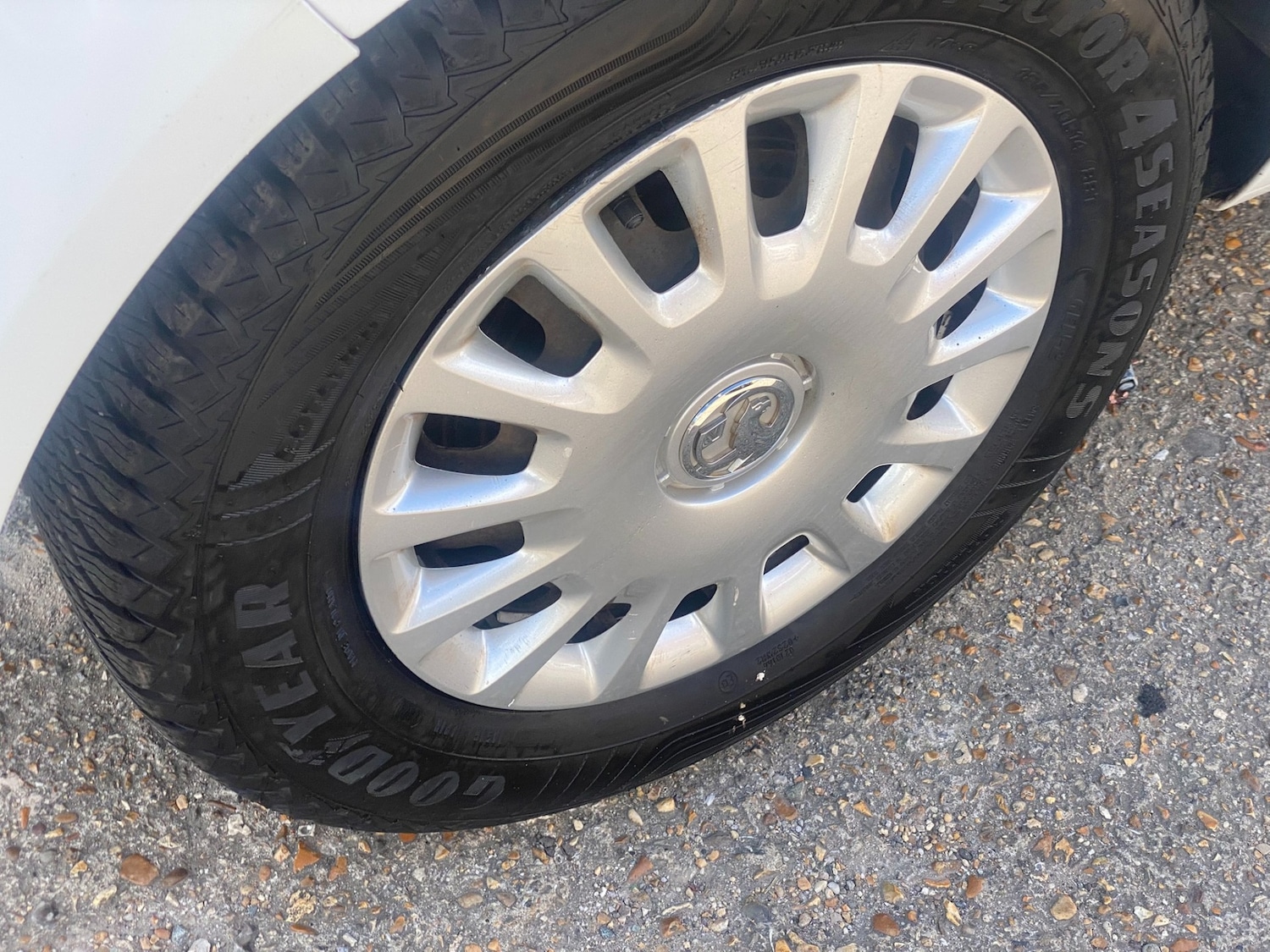 Used Vauxhall Corsa 2012 for sale - 78213773: Photo 10