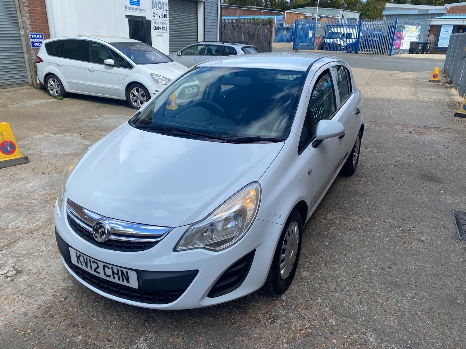 Used Vauxhall Corsa 2012 for sale - 78213773: Photo 5