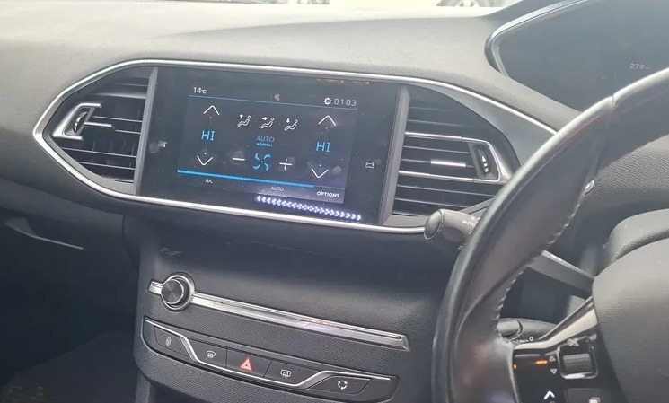 Used Peugeot 308 2021 for sale - 78180142: Photo 3