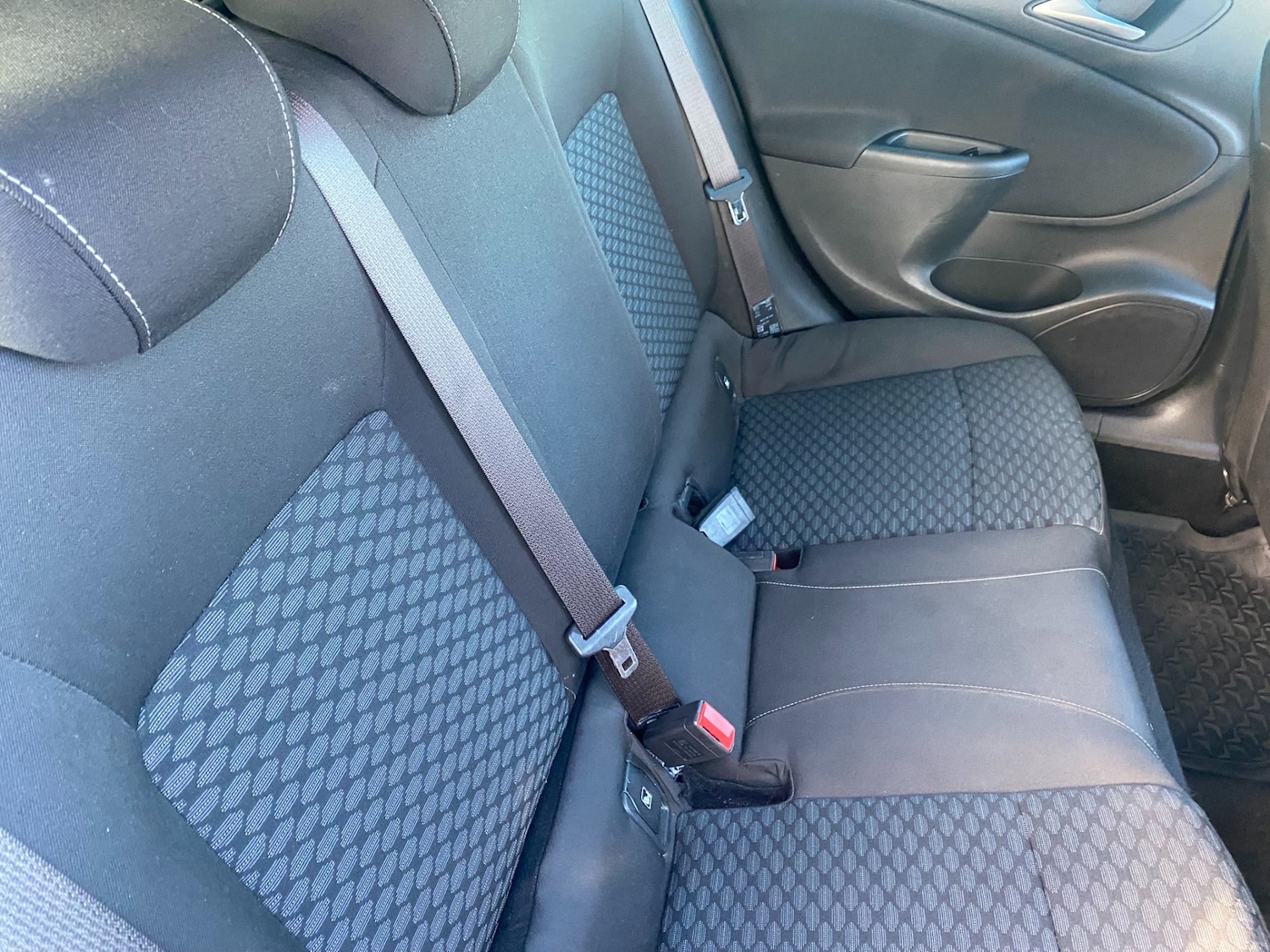 Used Vauxhall Astra 2019 for sale - 77636370: Photo 6