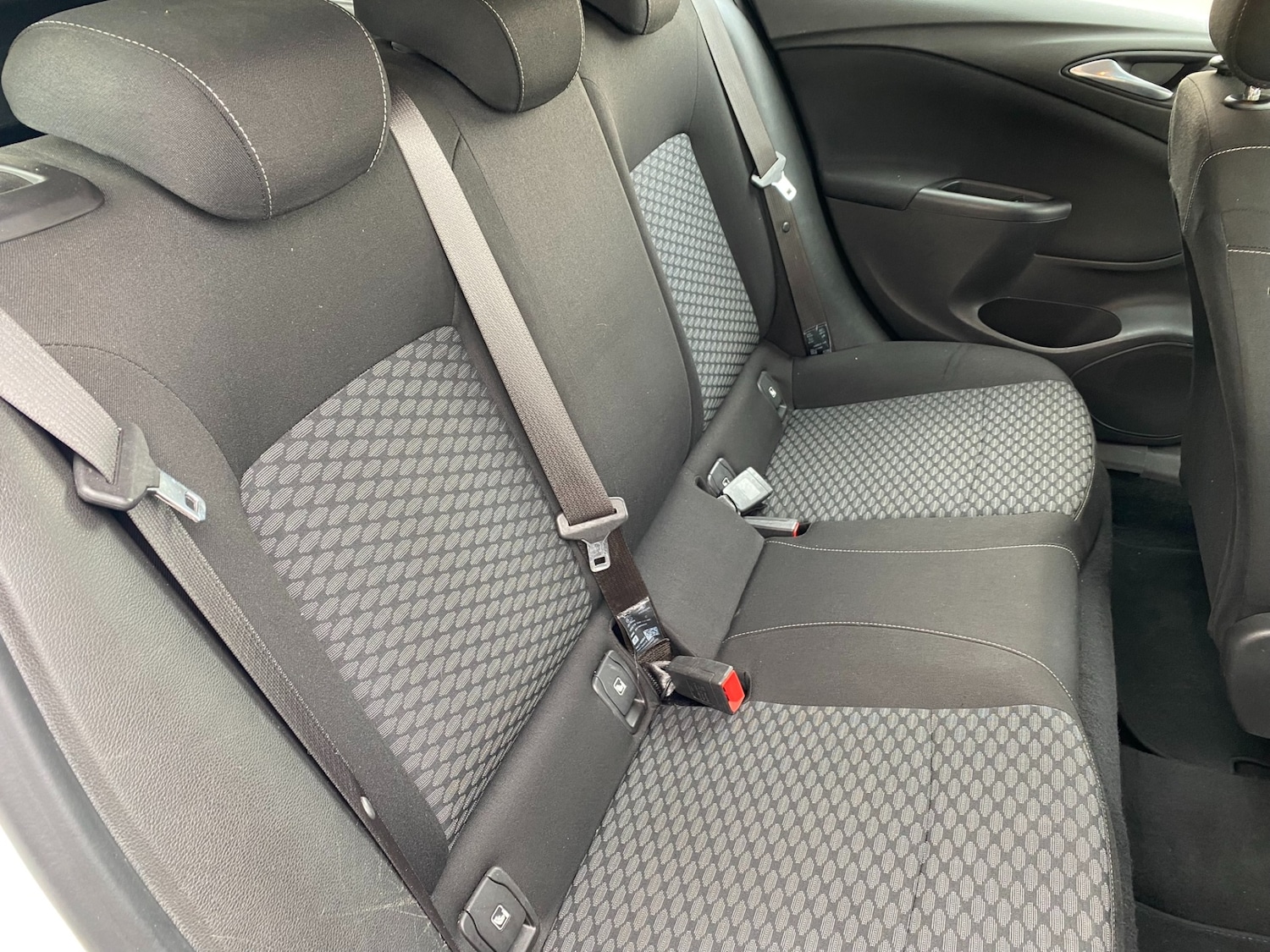 Used Vauxhall Astra 2018 for sale - 77921461: Photo 20