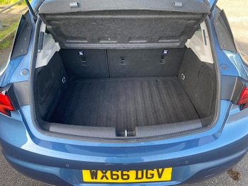 Used Vauxhall Astra 2016 for sale - 77663702: Photo