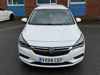 Used Vauxhall Astra 2018 for sale - 78864469: Photo