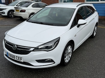 Used Vauxhall Astra 2018 for sale - 78864469: Photo