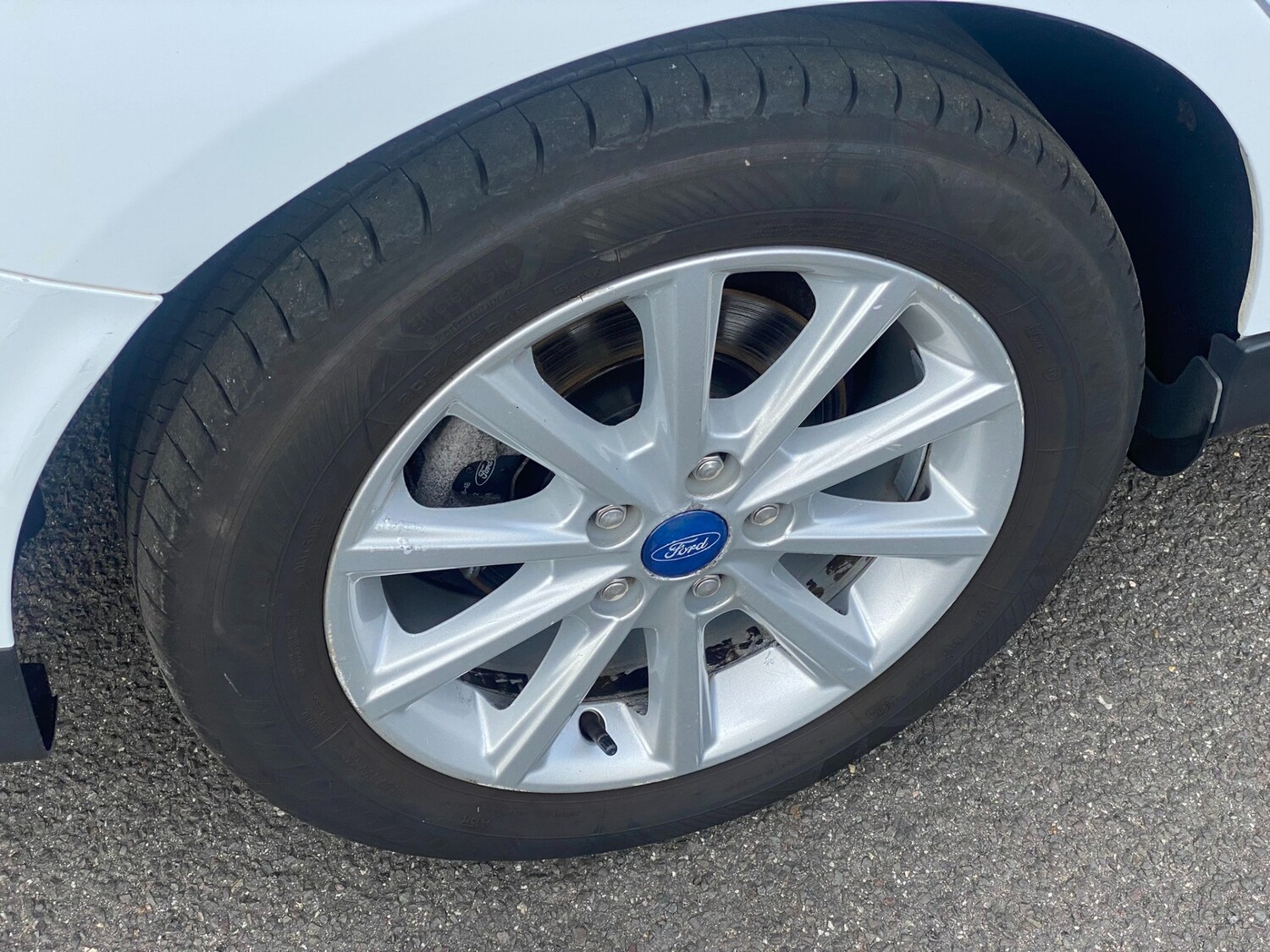 Used Ford Focus 2017 for sale - 77905719: Photo 14