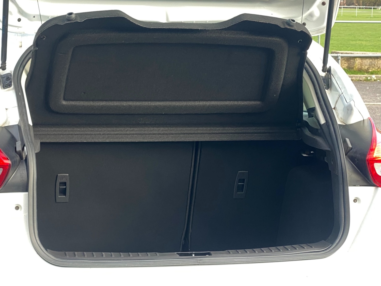 Used Ford Focus 2015 for sale - 77610131: Photo 12