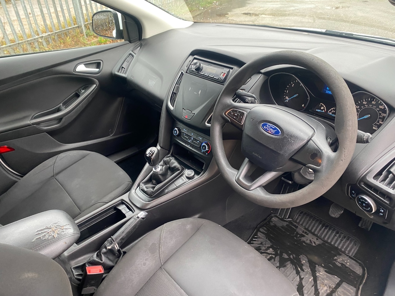 Used Ford Focus 2016 for sale - 76875878: Photo 7